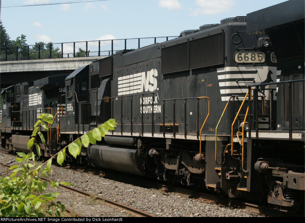 NS 6685